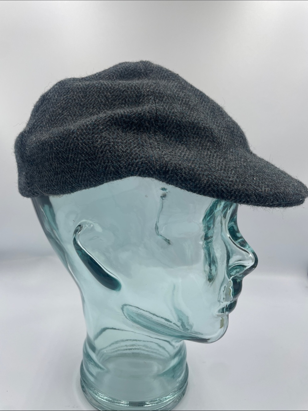 Dorfman Pacific (DPC 1921) charcoal grey newsboy hat cap.preowned.